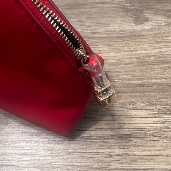 Dolce and Gabbana  cosmetic case - Picture 6 of 8